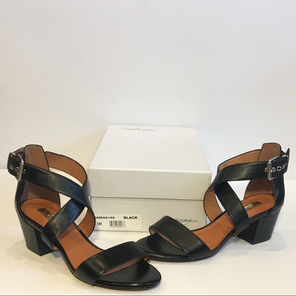 Halogen RENA Ankle Crisscross Strap Sandal…